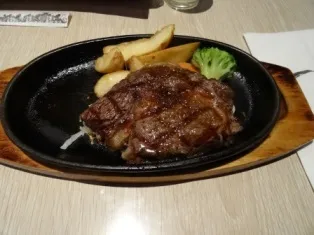 ステーキのあさくま　一宮店　写真