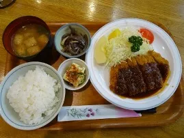 画廊レストラン四季