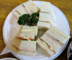 画廊レストラン四季