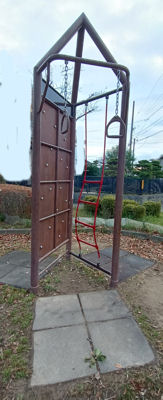 ひばり島公園遊具