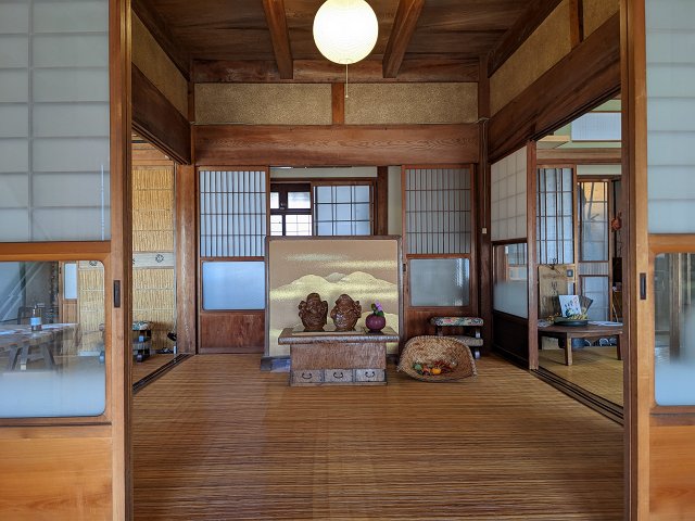 てぃるーむ富貴ムティアラ外観