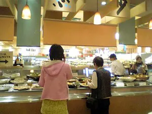 旬楽膳(しゅんらくぜん) ダイニング膳　建物の外観写真