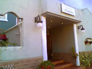 Amatrice(アマトリーチェ）建物の外観写真