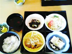 カフェ　レッドオニオン料理写真