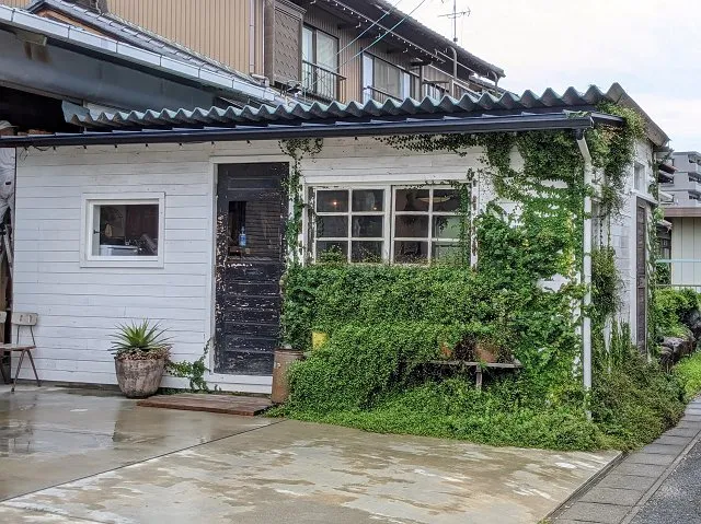 THE DAYの外観写真